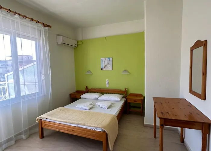 Apartments Giotis